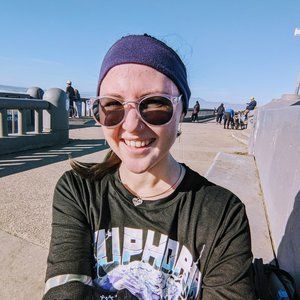 Meet your Posher, Julie